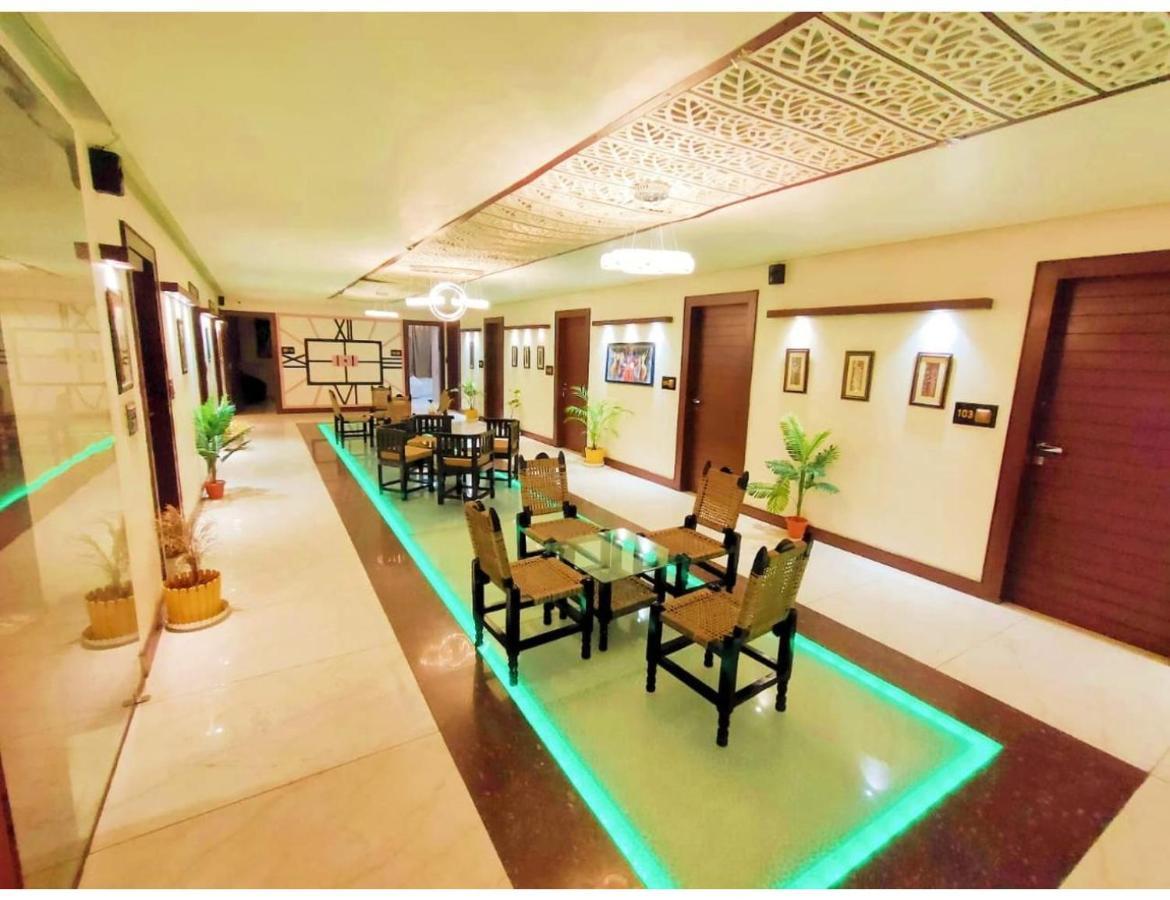 Hotel The Royal, Sehore Extérieur photo