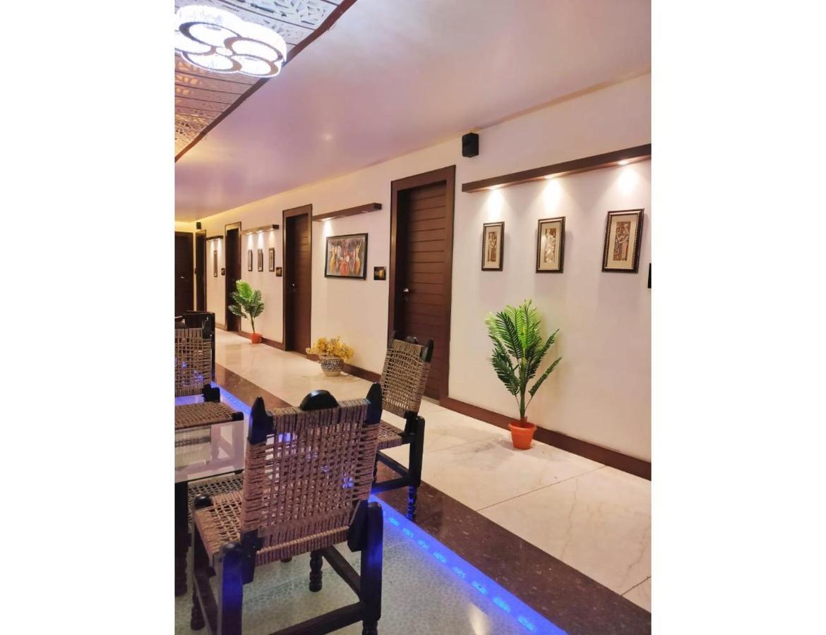 Hotel The Royal, Sehore Extérieur photo